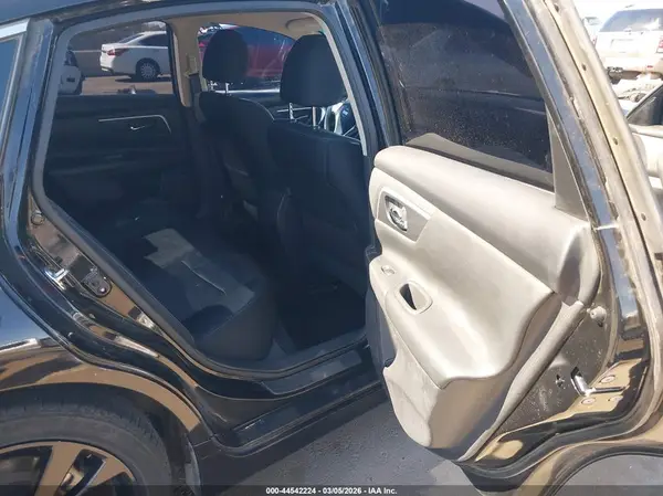 1N4AL3AP0HN334266 2017 NISSAN ALTIMA - Image 8