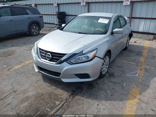 1N4AL3AP0HN336678 2017 NISSAN ALTIMA - Image 2