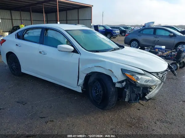 1N4AL3AP0HN337278 2017 NISSAN ALTIMA - Image 1