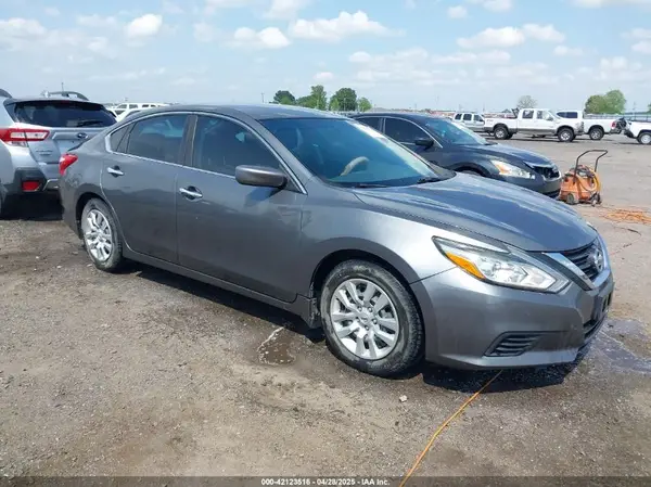 1N4AL3AP0HN340956 2017 NISSAN ALTIMA - Image 1