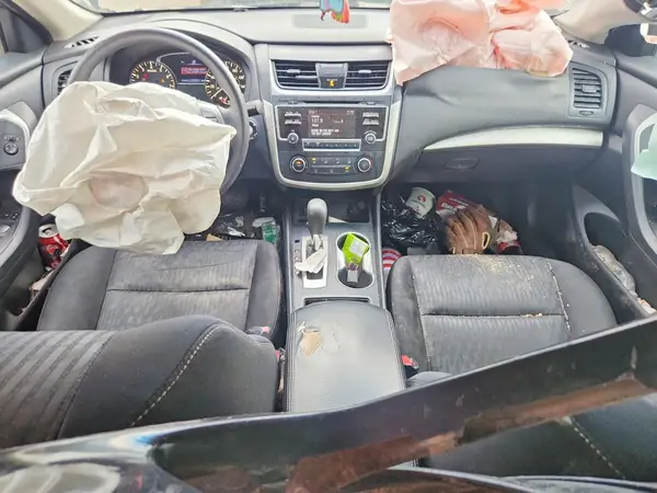 1N4AL3AP0HN341086 2017 NISSAN ALTIMA - Image 8