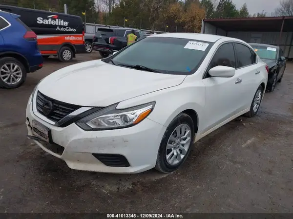 1N4AL3AP0HN342657 2017 NISSAN ALTIMA - Image 2