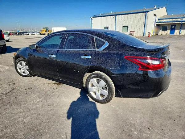 1N4AL3AP0HN347633 2017 NISSAN ALTIMA - Image 2
