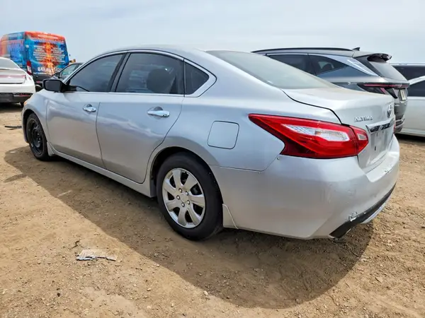 1N4AL3AP0HN349513 2017 NISSAN ALTIMA - Image 2