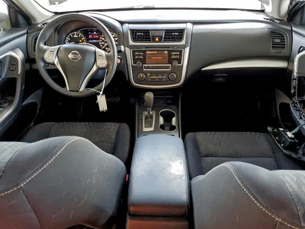 1N4AL3AP0HN350306 2017 NISSAN ALTIMA - Image 8