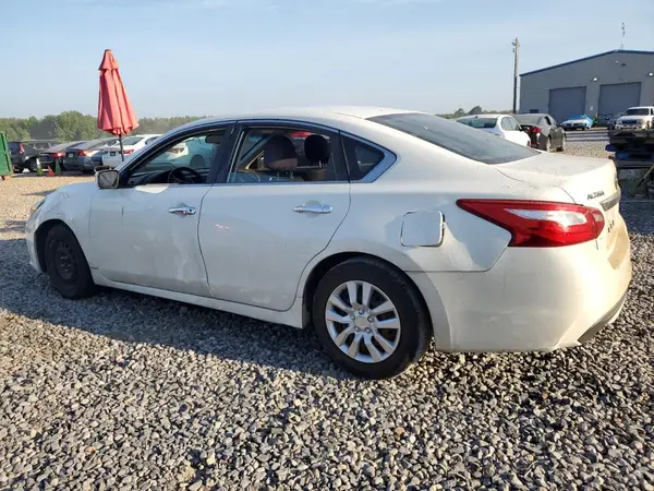 1N4AL3AP0HN352900 2017 NISSAN ALTIMA - Image 2