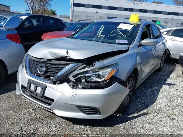 1N4AL3AP0HN353674 2017 NISSAN ALTIMA - Image 2