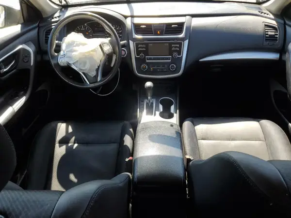 1N4AL3AP0HN353948 2017 NISSAN ALTIMA - Image 8