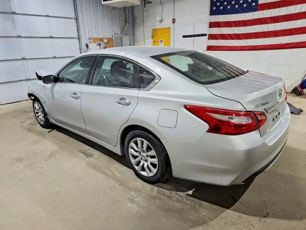 1N4AL3AP0HN354128 2017 NISSAN ALTIMA - Image 2