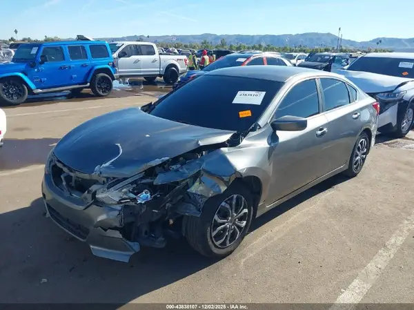 1N4AL3AP0HN354629 2017 NISSAN ALTIMA - Image 2