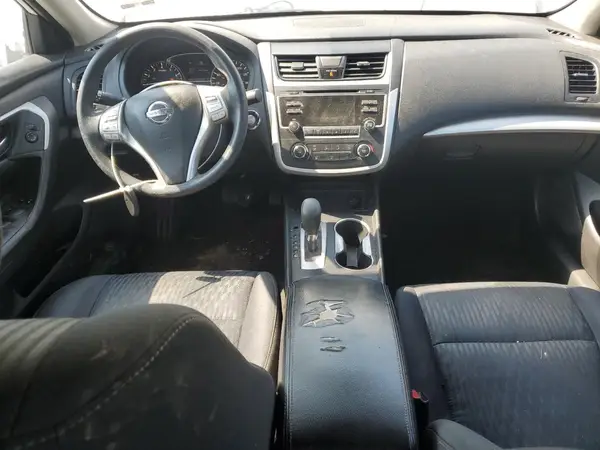 1N4AL3AP0HN357045 2017 NISSAN ALTIMA - Image 8
