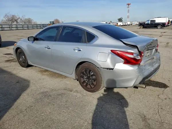 1N4AL3AP0HN357546 2017 NISSAN ALTIMA - Image 2