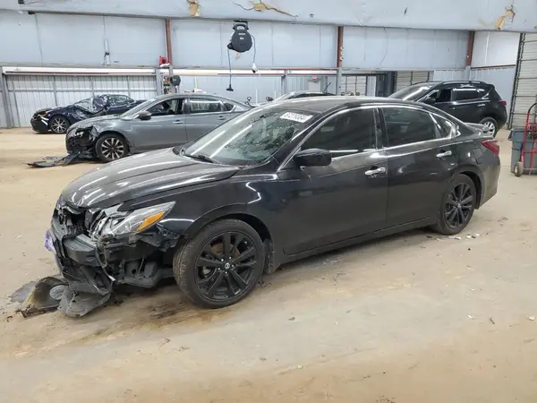 1N4AL3AP0HN358051 2017 NISSAN ALTIMA - Image 1