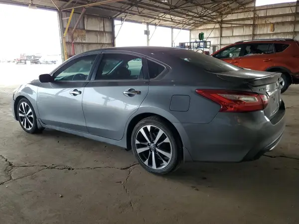 1N4AL3AP0HN358244 2017 NISSAN ALTIMA - Image 2