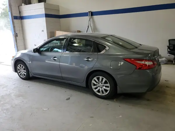 1N4AL3AP0HN358728 2017 NISSAN ALTIMA - Image 2