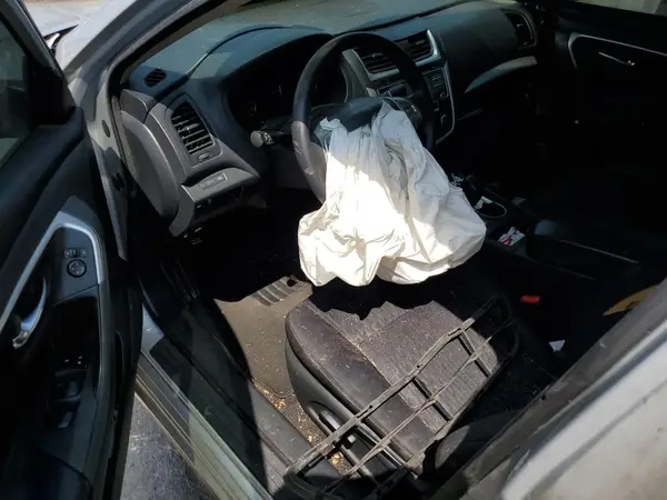 1N4AL3AP0HN359846 2017 NISSAN ALTIMA - Image 8