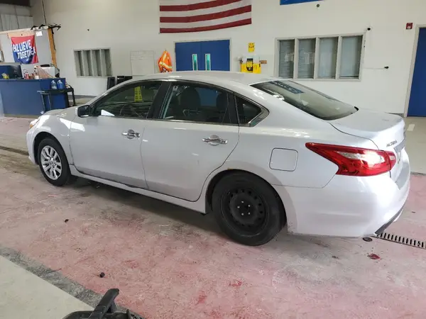 1N4AL3AP0HN366103 2017 NISSAN ALTIMA - Image 2