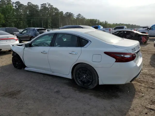 1N4AL3AP0JC101280 2018 NISSAN ALTIMA - Image 2