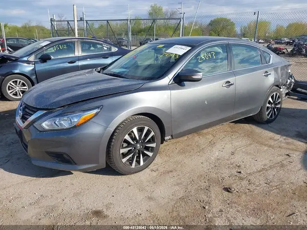 1N4AL3AP0JC102834 2018 NISSAN ALTIMA - Image 2