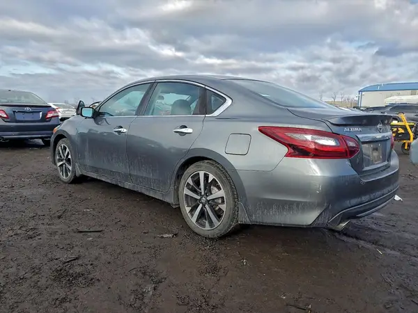 1N4AL3AP0JC104700 2018 NISSAN ALTIMA - Image 2