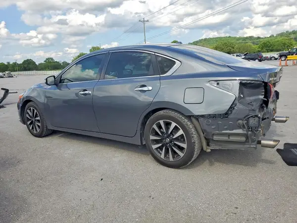 1N4AL3AP0JC106673 2018 NISSAN ALTIMA - Image 2