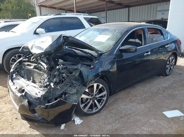 1N4AL3AP0JC107550 2018 NISSAN ALTIMA - Image 2