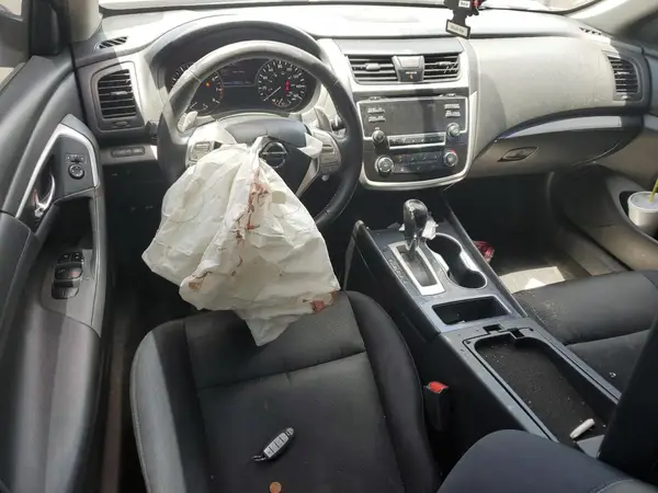 1N4AL3AP0JC107788 2018 NISSAN ALTIMA - Image 8