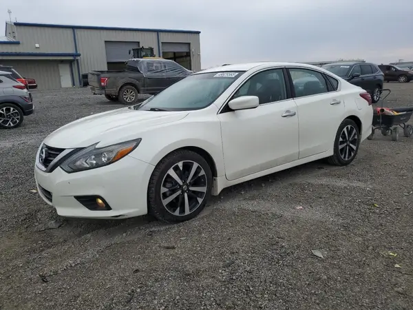 1N4AL3AP0JC108777 2018 NISSAN ALTIMA - Image 1