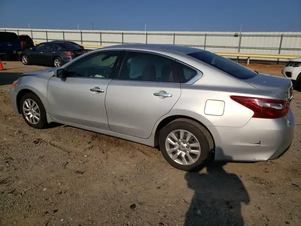 1N4AL3AP0JC113249 2018 NISSAN ALTIMA - Image 2