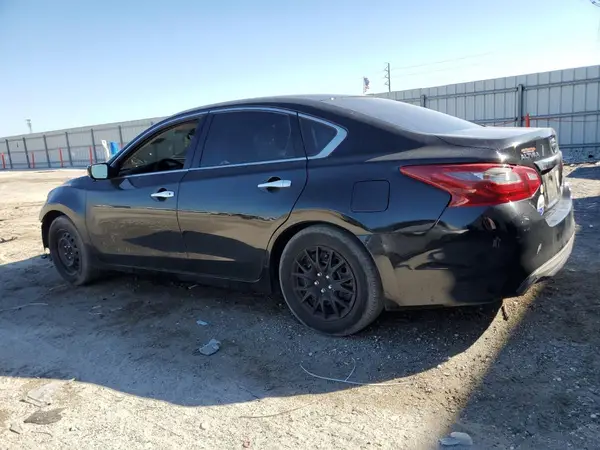 1N4AL3AP0JC114434 2018 NISSAN ALTIMA - Image 2