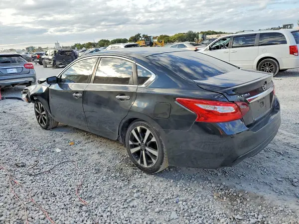 1N4AL3AP0JC120296 2018 NISSAN ALTIMA - Image 2