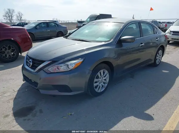 1N4AL3AP0JC120377 2018 NISSAN ALTIMA - Image 2