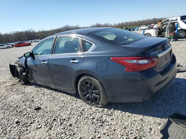 1N4AL3AP0JC120542 2018 NISSAN ALTIMA - Image 2