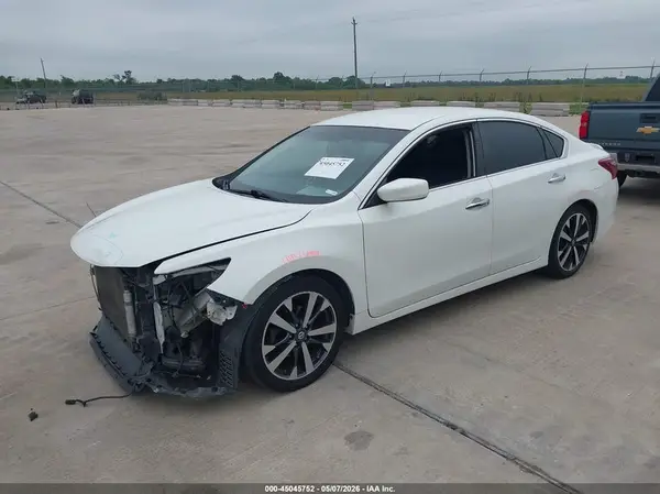 1N4AL3AP0JC120850 2018 NISSAN ALTIMA - Image 2
