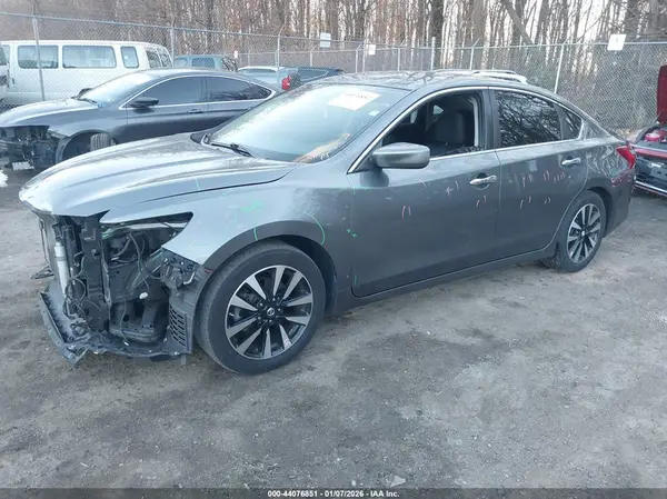 1N4AL3AP0JC123201 2018 NISSAN ALTIMA - Image 2