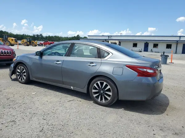 1N4AL3AP0JC125952 2018 NISSAN ALTIMA - Image 2