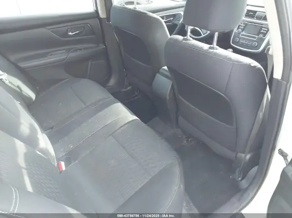1N4AL3AP0JC126454 2018 NISSAN ALTIMA - Image 8