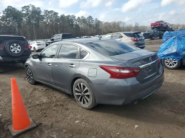 1N4AL3AP0JC128186 2018 NISSAN ALTIMA - Image 2