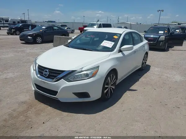 1N4AL3AP0JC128897 2018 NISSAN ALTIMA - Image 2
