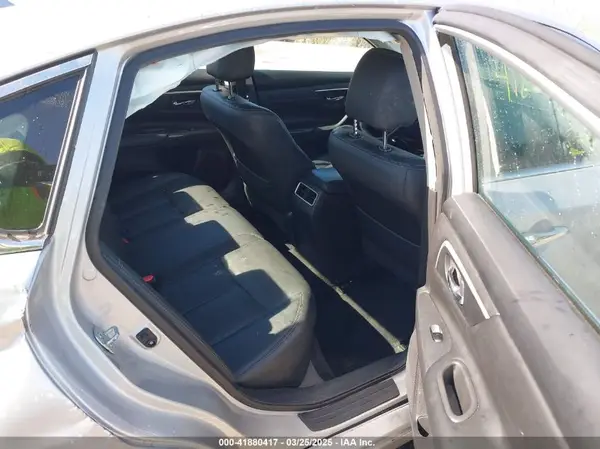 1N4AL3AP0JC130276 2018 NISSAN ALTIMA - Image 8