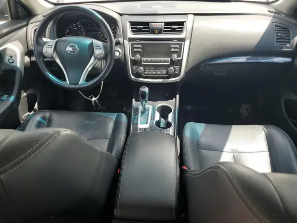 1N4AL3AP0JC132657 2018 NISSAN ALTIMA - Image 8