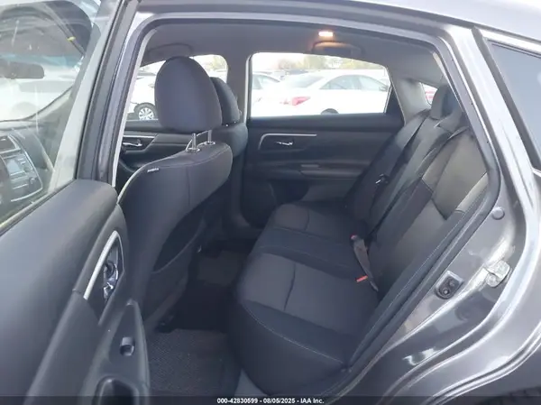 1N4AL3AP0JC133095 2018 NISSAN ALTIMA - Image 8
