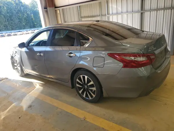 1N4AL3AP0JC134151 2018 NISSAN ALTIMA - Image 2