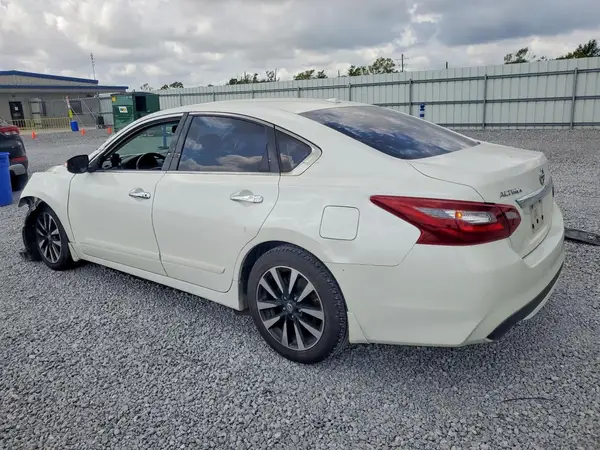 1N4AL3AP0JC134845 2018 NISSAN ALTIMA - Image 2