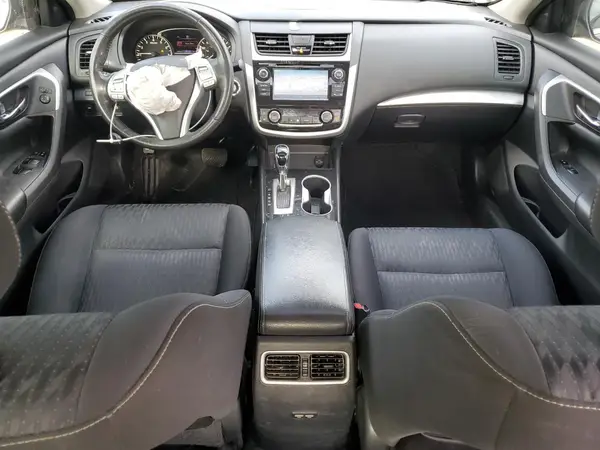 1N4AL3AP0JC139561 2018 NISSAN ALTIMA - Image 8