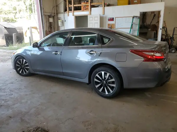 1N4AL3AP0JC139706 2018 NISSAN ALTIMA - Image 2