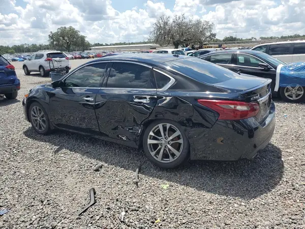 1N4AL3AP0JC145330 2018 NISSAN ALTIMA - Image 2