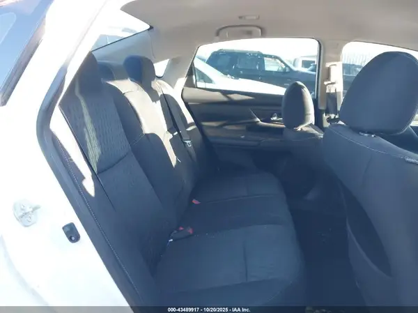 1N4AL3AP0JC147739 2018 NISSAN ALTIMA - Image 8