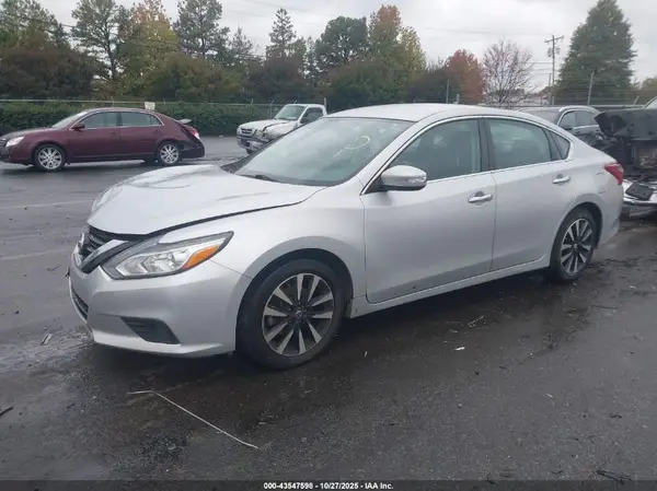 1N4AL3AP0JC151368 2018 NISSAN ALTIMA - Image 2