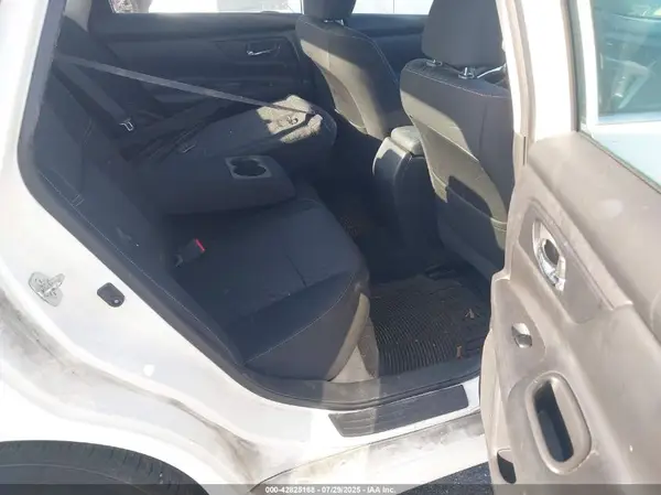 1N4AL3AP0JC153749 2018 NISSAN ALTIMA - Image 8